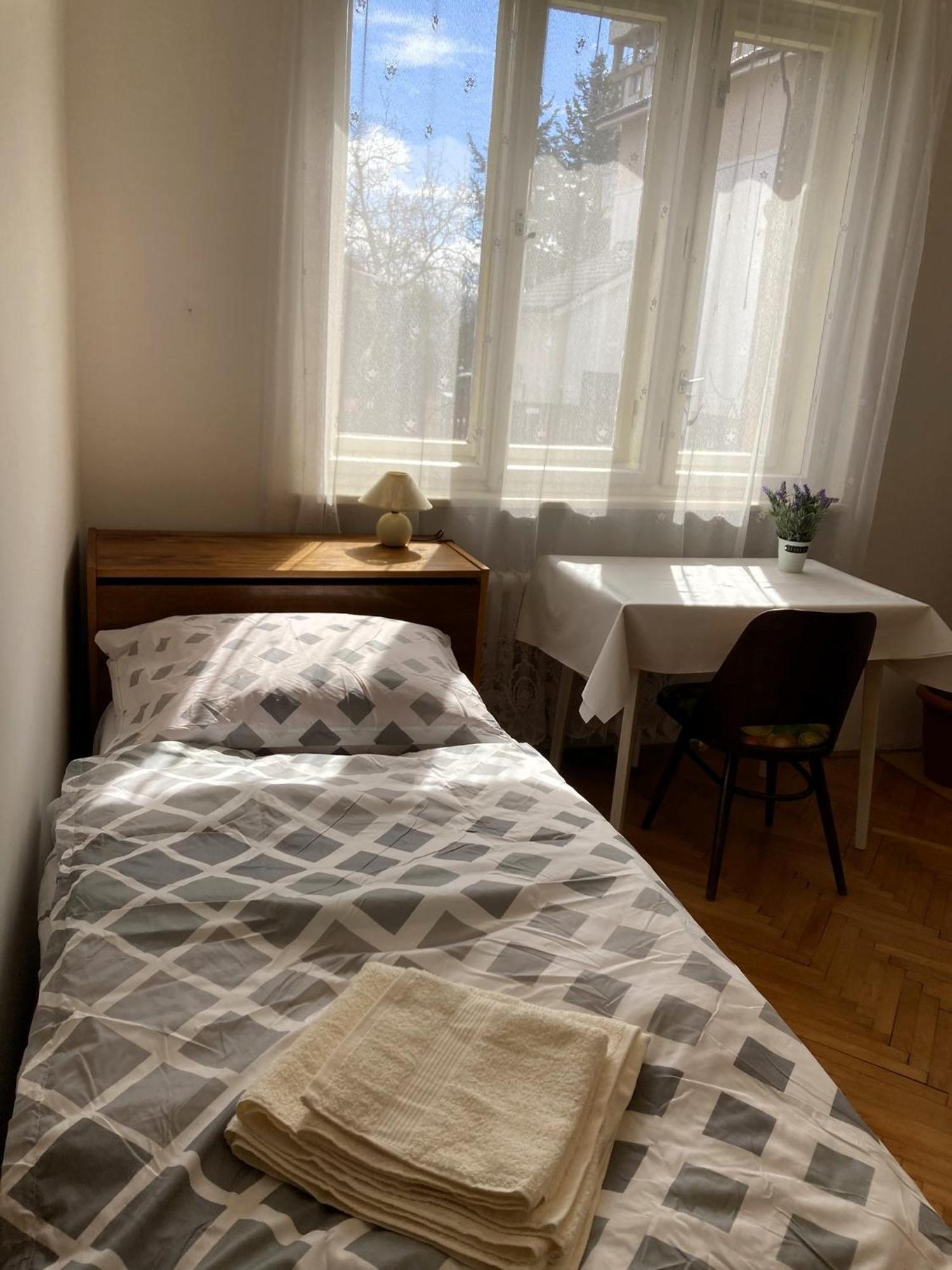 Podkrovní byt - Na Slovance Praga Exterior foto